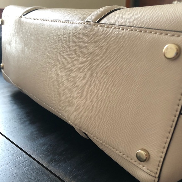 Excellent condition Kate Spade - Picture 3 of 3